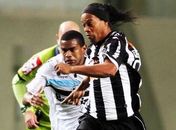 Atlético-Mg e Grêmio apenas empatam em BH