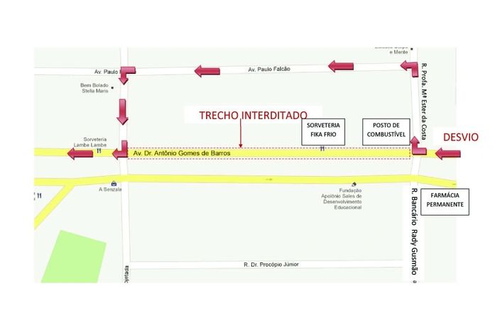 Trânsito muda em avenida da Jatiúca para obra na rede coletora