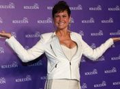 Xuxa diz estar recebendo mais cantadas após ter pintado o cabelo