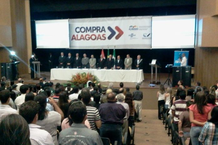 Em meio à crise, Vilela pede respeito e confiança