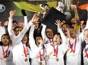 Santos bate Universidad do Chile, leva Recopa e salva semestre