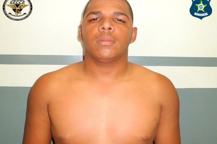 Washington França de Sena, 27