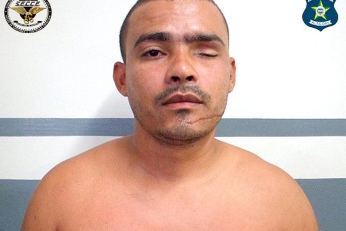 Valmir Roberto dos Santos Silva, 27