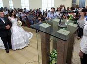 John Silas realiza casamento coletivo em Igreja Adventista