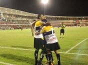 CRB perde para o Criciúma e continua assombrado pelo rebaixamento