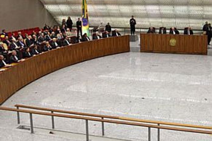 Polêmica: STJ voltará a discutir se estupro é crime hediondo