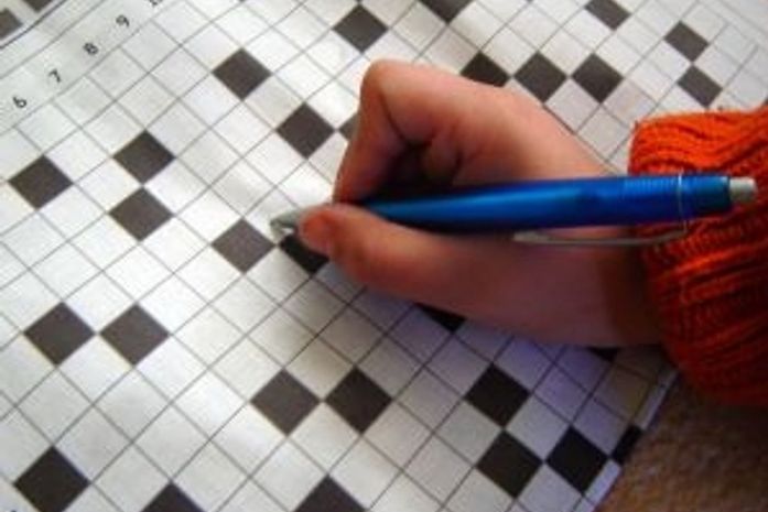 Caça-palavra é um instrumento barato e acessível para estimular a memória