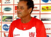 Primeiro treino de Roberval Davino