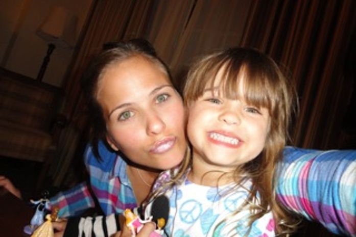 'A fase mais difícil já acabou', festeja Luiza Valdetaro sobre a filha, Malu