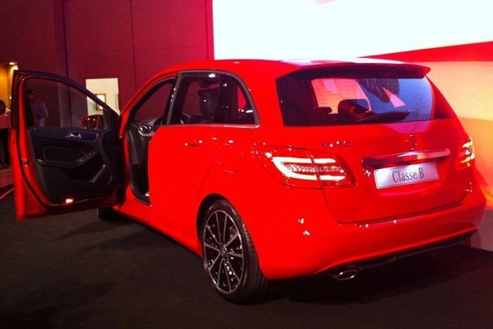 Mercedes-Benz lança nova geração do Classe B no Brasil