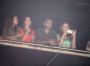 Sheik, do Corinthians, "chuta" Franciely Freduzeski e cai na farra com mulherada