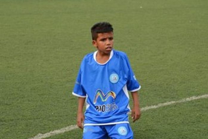 Brasileiro de 14 anos é selecionado por olheiros para treinar no Barcelona