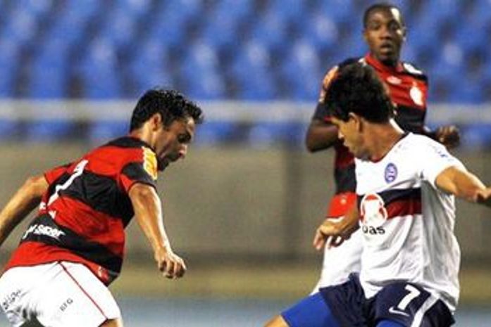 Flamengo apenas empata com 'líder' Bahia