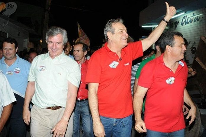 A ccaminhada da derrota de Collor e Lessa