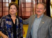 Dilma votou acompanhada do governador do Rio Grande
do Sul, Tarso Genro 