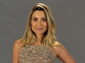 Flávia Alessandra confessa que não consegue fazer dieta: 'Gosto de comer
