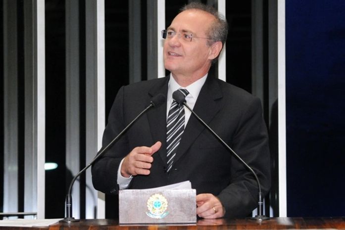 Renan avalia eleições no Senado destacando crescimento do PMDB e o avanço das mulheres