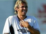 Alex Alves faz tratamento contra leucemia em SP