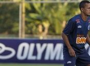 Alagoano Souza espera que Cruzeiro deslanche: "Tiramos dois caminhões das costas"