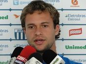 Com ex-companheiros no adversário, Cássio diz conhecer bem o CRB