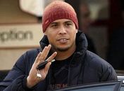 Ronaldo fez sexo com 2 mulheres no estádio do Barcelona