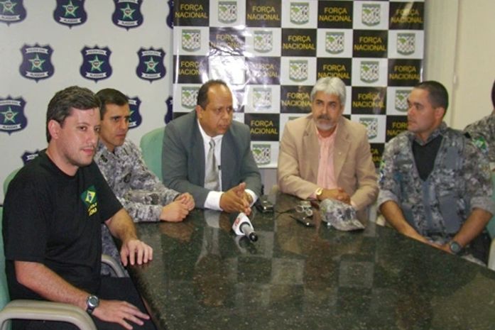 Delegados da Polícia Civil e Força Nacional