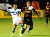 Grêmio detona o Sport em Recife e se torna vice-líder