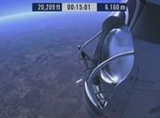 Austríaco salta da estratosfera, a 39 mil metros de altura
