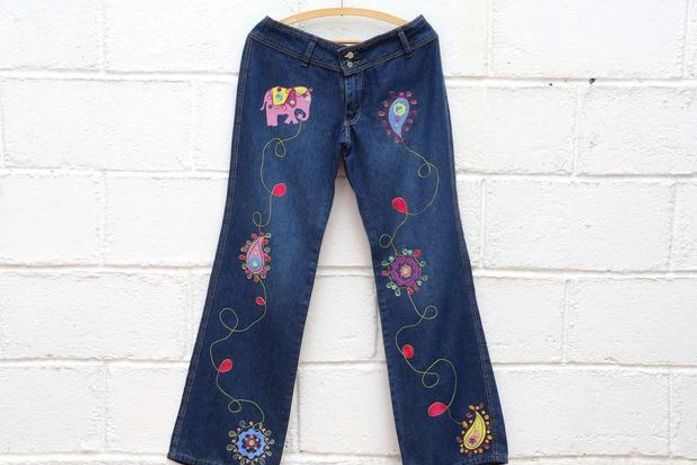 Renove o jeans com aplicação de tecido; veja o passo a passo