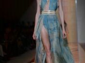 Aprenda a usar a fenda - uma das tendências do verão 2013