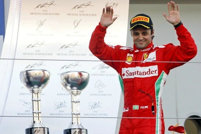 Fim da novela: Felipe Massa renova com a Ferrari para 2013