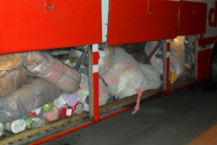 Tecido foi apreendido no bagageiro de ônibus de viagem