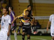 Zé Carlos marca 23º gol, Criciúma vence o ABC e segue líder