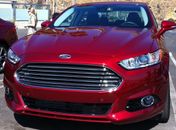Ford lança nova geração do Fusion com versão por R$ 112.990