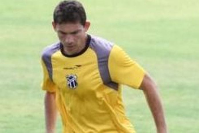 Ceará já está em Alagoas para próximo jogo. Mota se juntou ao time