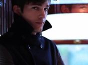 Ashton Kutcher é o ator mais bem pago da TV, segundo lista da Forbes