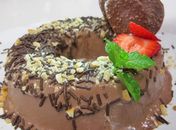 Doce diferente que leva sobremesa láctea e chocolate meio amargo