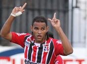 Santa faz 2x1 no Luverdense com dois gols de Denis Marques