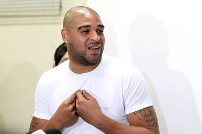 Tiro no carro de Adriano do Flamengo: Ministério Público aponta falhas na investigação