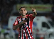 Dênis Marques é liberado do treino do Santa Cruz