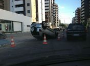 Motorista sofreu alguns ferimentos 