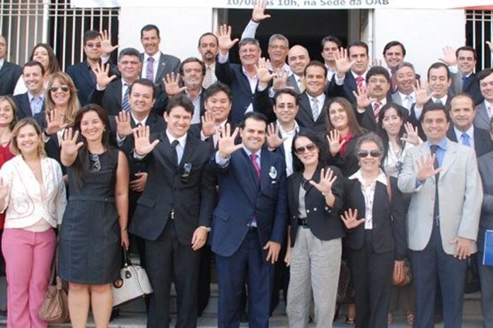 Marcelo Brabo em companhia dos seus colegas de chapa da OAB/Al