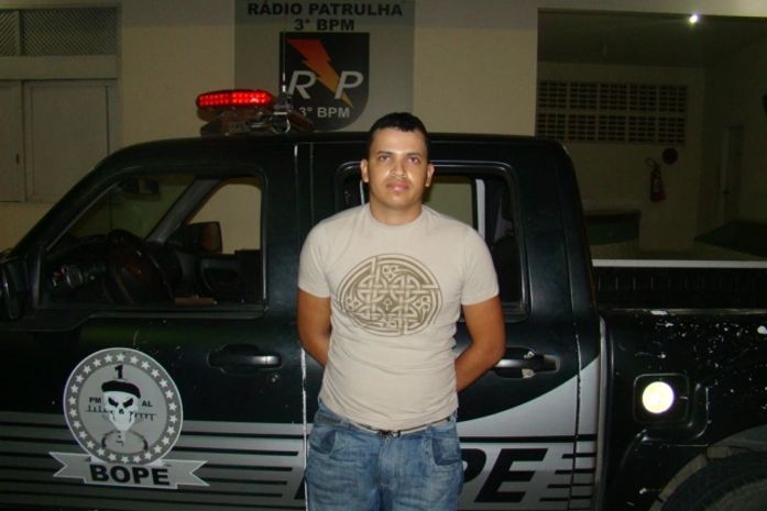 Adriano Tibúrcio dos Santos, vulgo ?Yan.