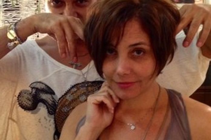 Heloísa Périssé muda o visual com Flávio
Priscott