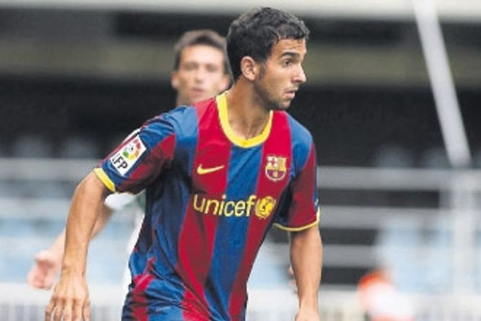 Zagueiro do Barcelona é acusado de roubar carteira de taxista