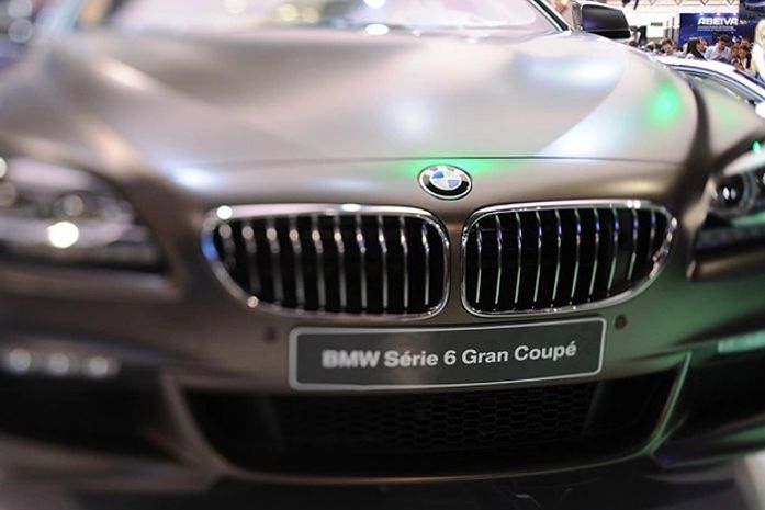 Na BMW, fábrica no Brasil ofusca enxurrada de novidades