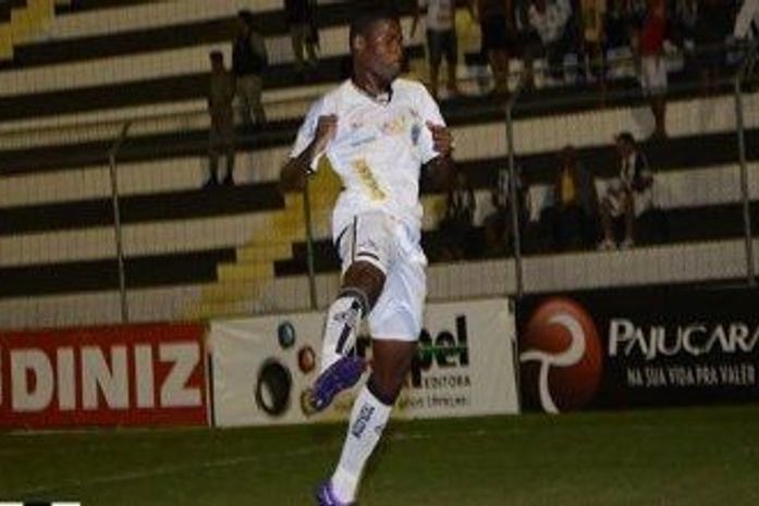 'Melhor' que Neymar, Lúcio Maranhão se inspira em Ronaldo