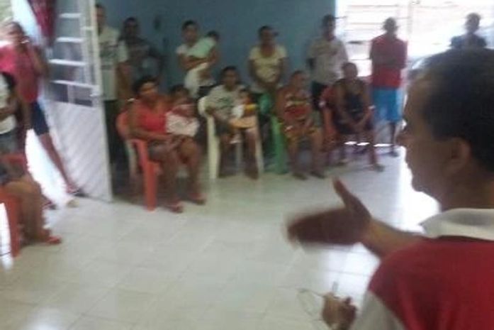 Petista Ronaldo no povoado Turco em Delmiro Gouveia.