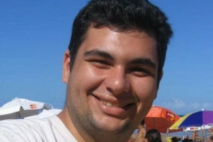 Estudante Douglas Vasconcelos 