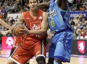 Pivô da seleção brasileira é contratado pelo Real Madrid